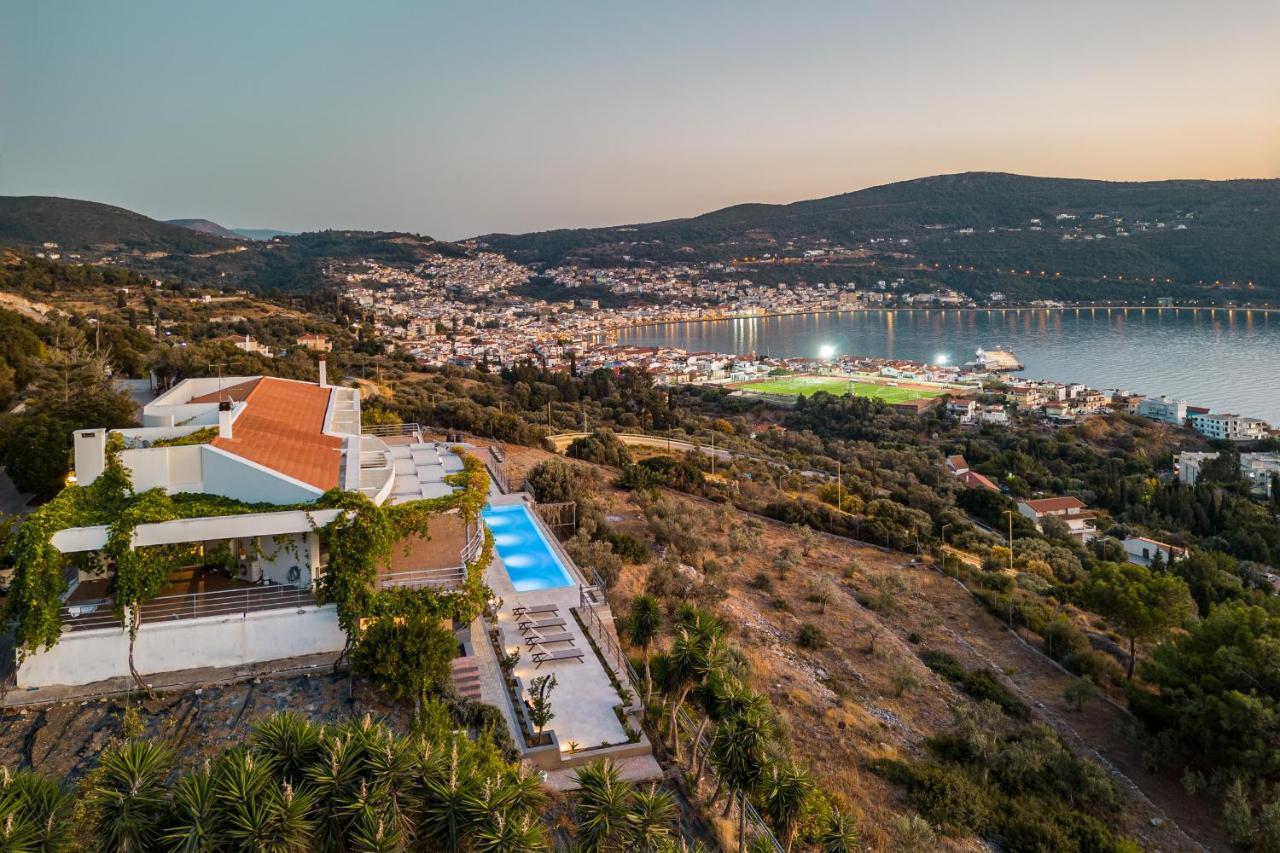 Heaven'S Door Apartment Samos Town Bagian luar foto