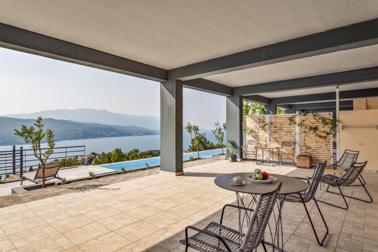 Heaven'S Door Apartment Samos Town Bagian luar foto
